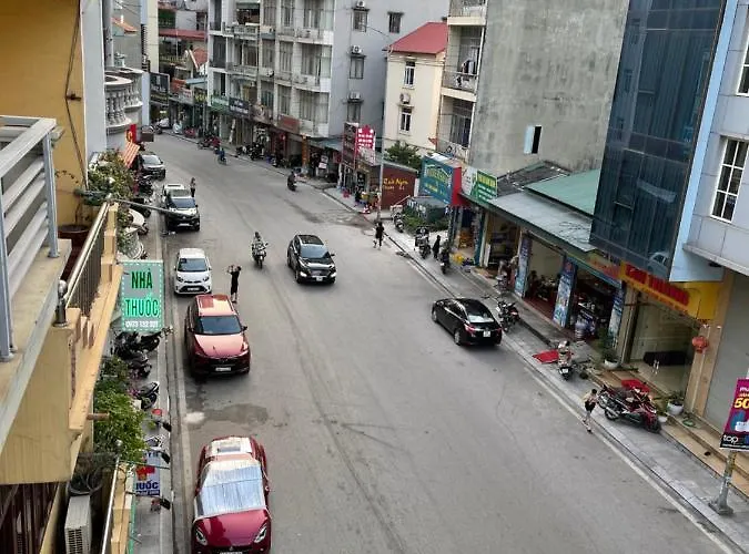 Nha Nghi Ha Huong Gasthof Hạ Long